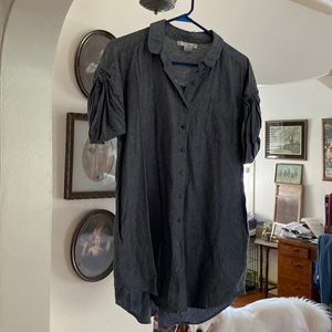 WD NY Charcoal Buttondown Tunic size M - has pockets!!!!